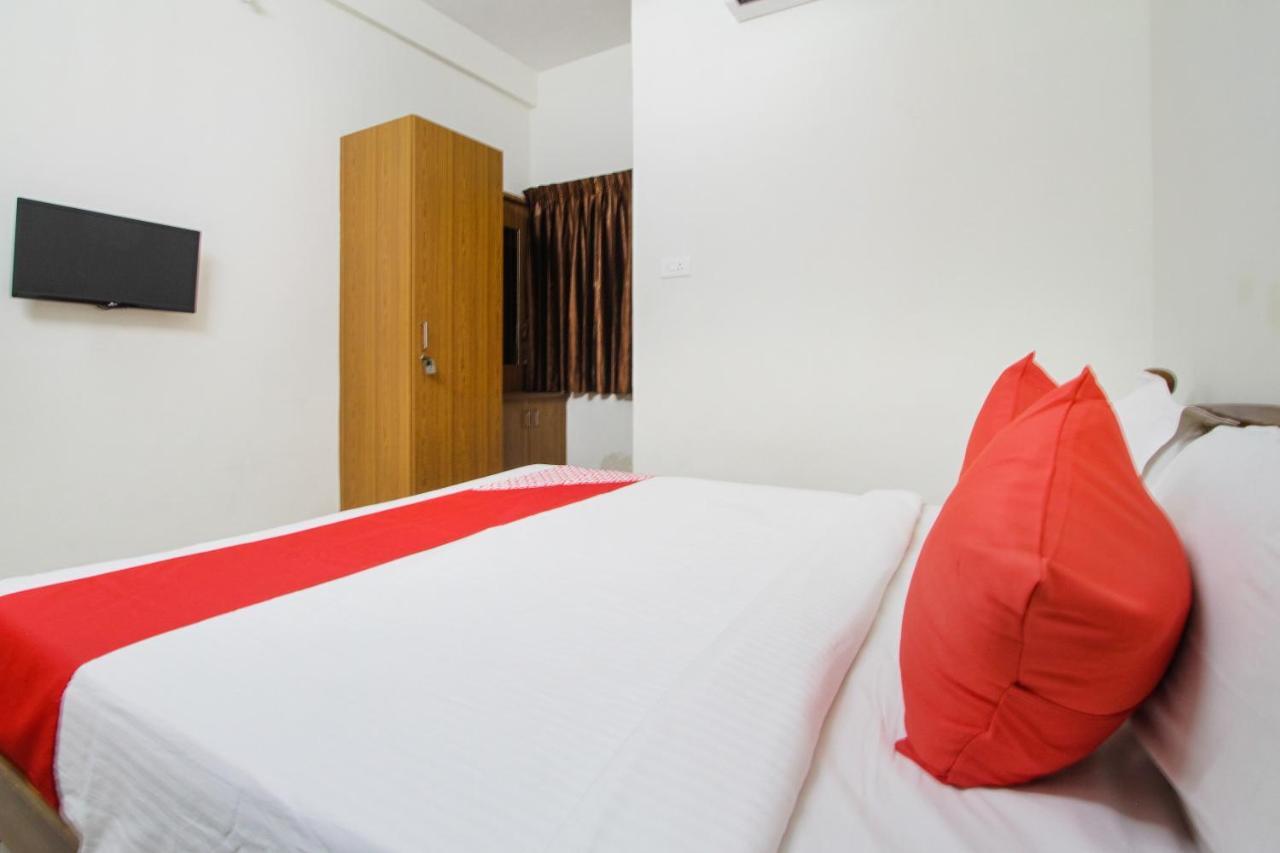 Oyo 62220 Hotel Stay Inn Kalján Kültér fotó