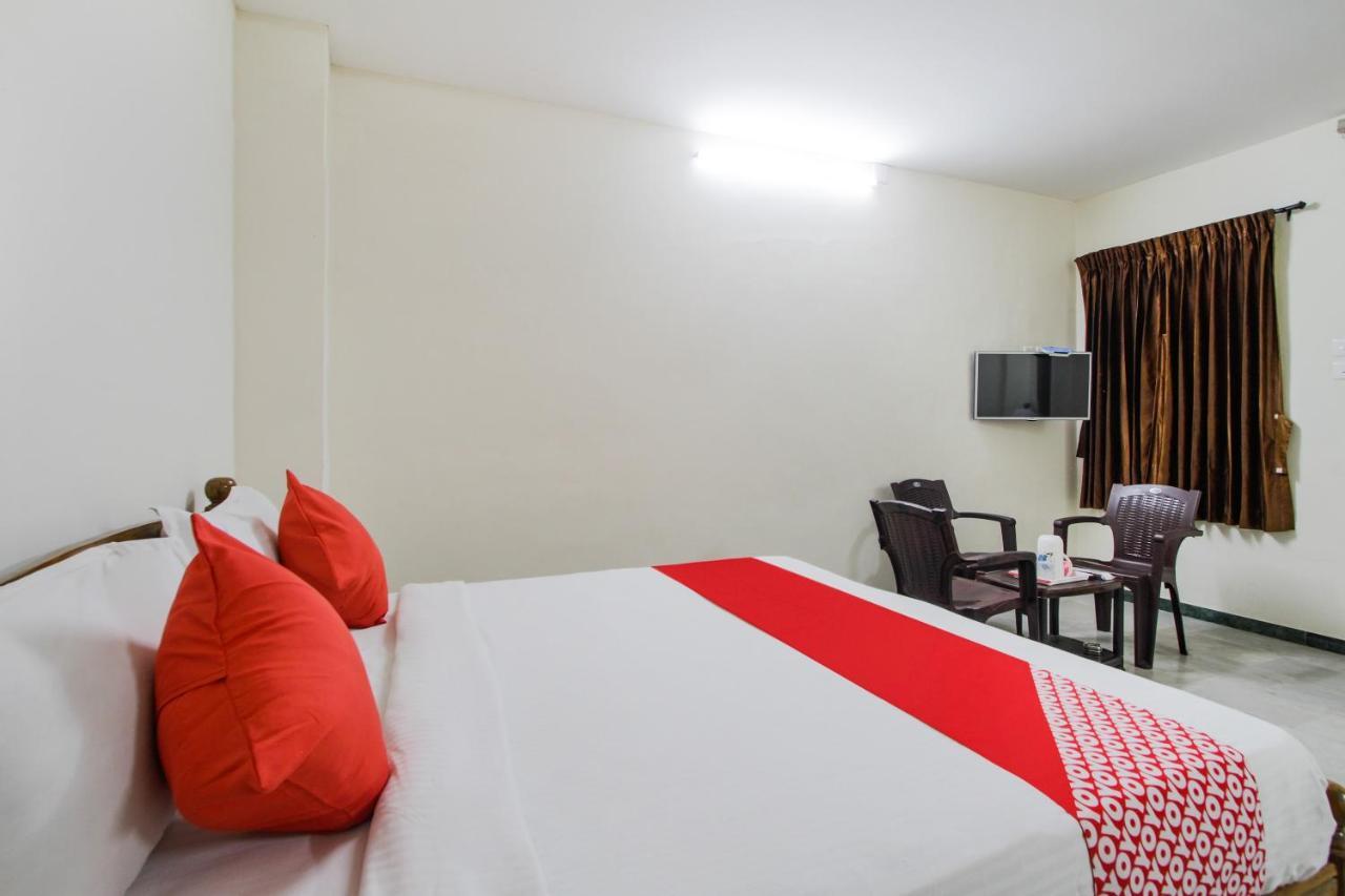 Oyo 62220 Hotel Stay Inn Kalján Kültér fotó