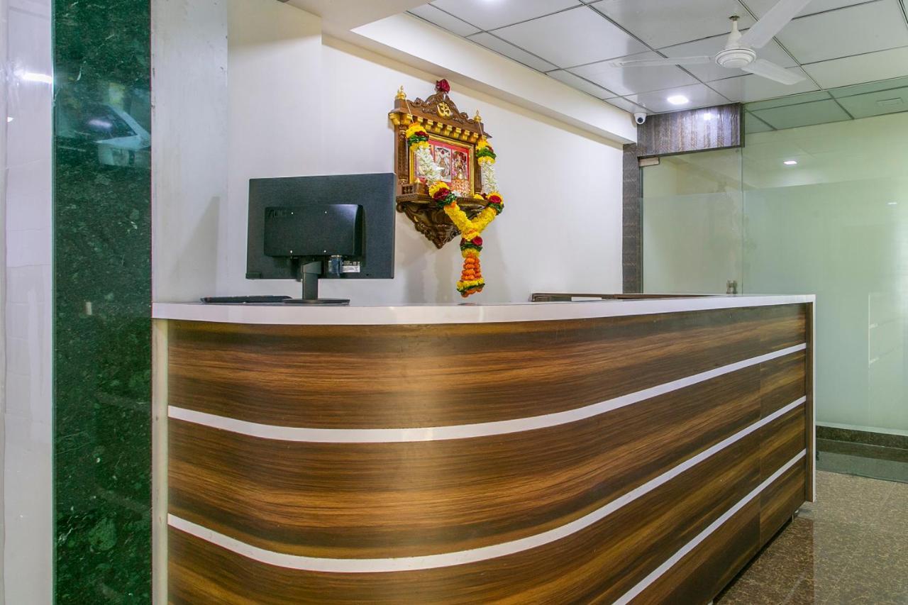 Oyo 62220 Hotel Stay Inn Kalján Kültér fotó